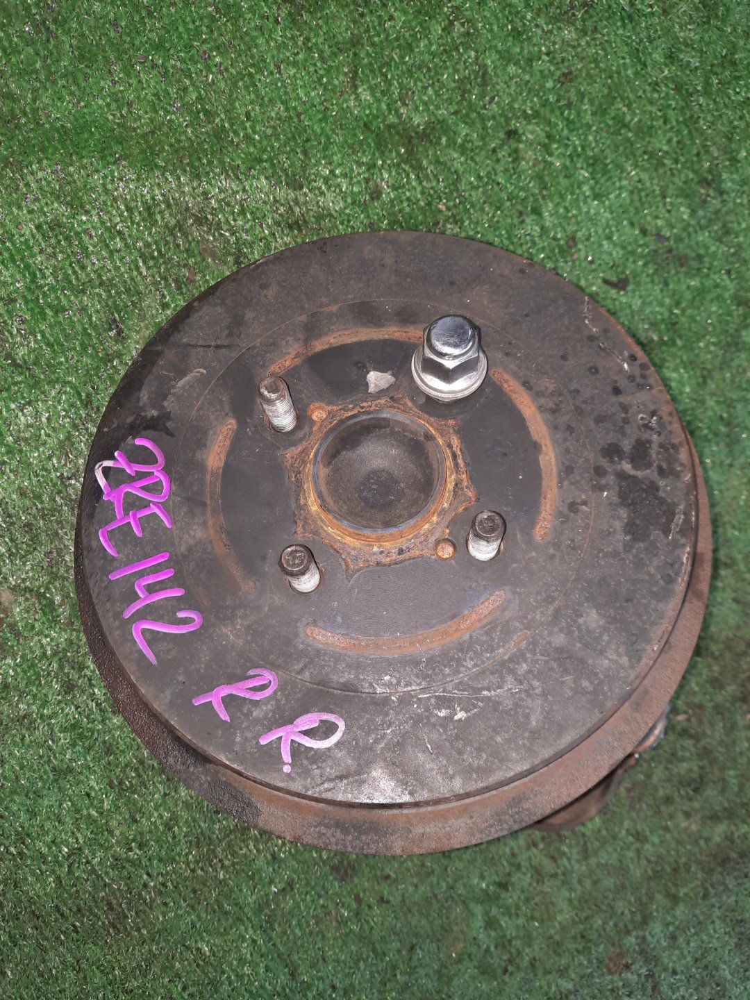 Ступица правая задняя TOYOTA AXIO, COROLLA FIELDER, COROLLA  AXIO, FIELDER NZE141, ZRE142, ZRE142G, NZE141G 1NZ-FE, 2ZR-FAE, 2ZR-FE 1 ракурс