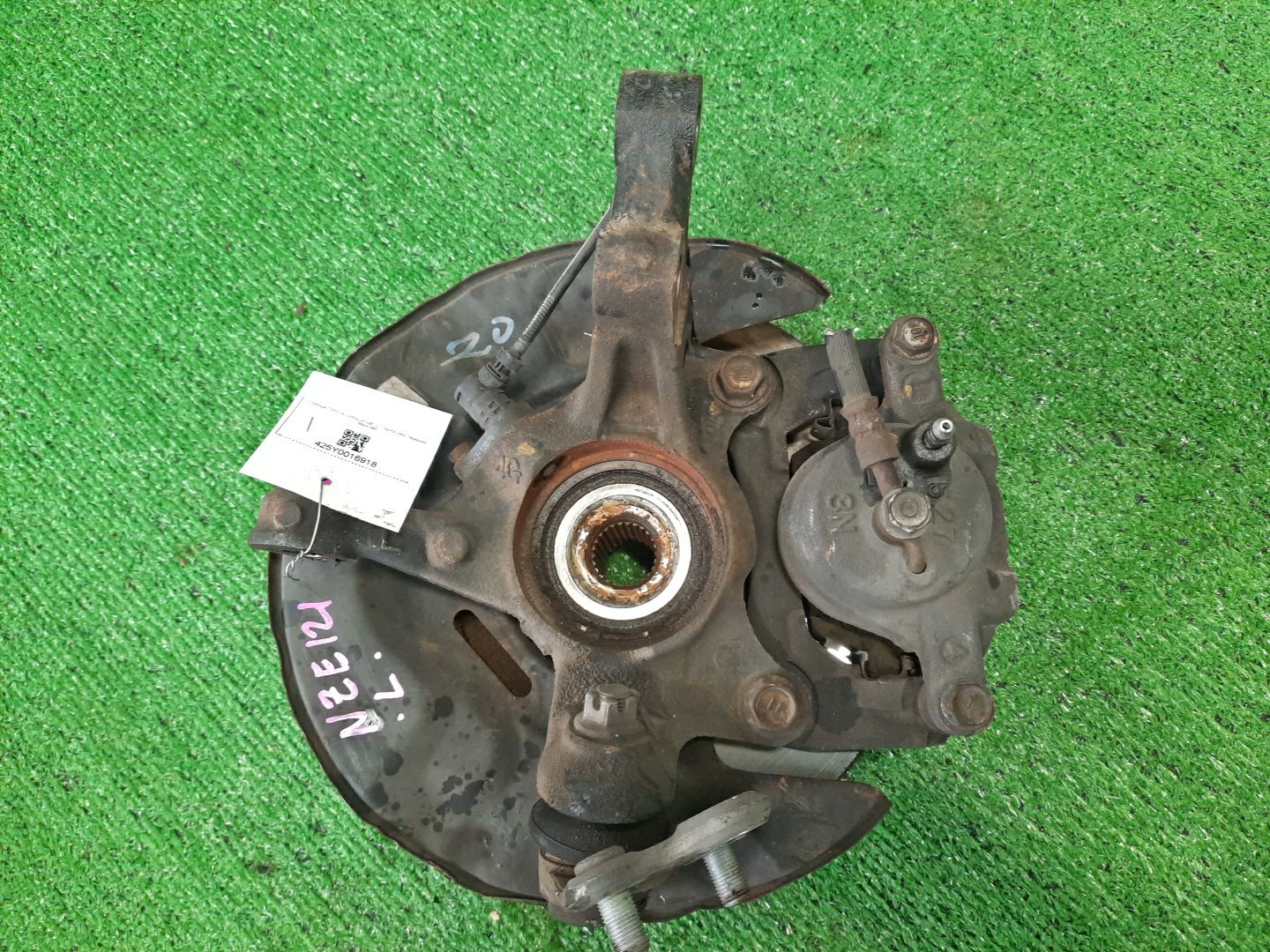 Ступица левая передняя TOYOTA COROLLA, COROLLA FIELDER, ALLEX, COROLLA RUNX NZE121 1NZ-FE 2 ракурс