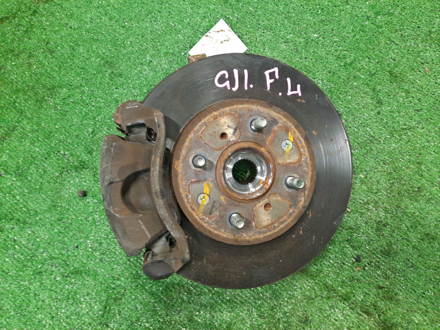 Ступица левая передняя HONDA AIRWAVE GJ1 L15A 1 ракурс