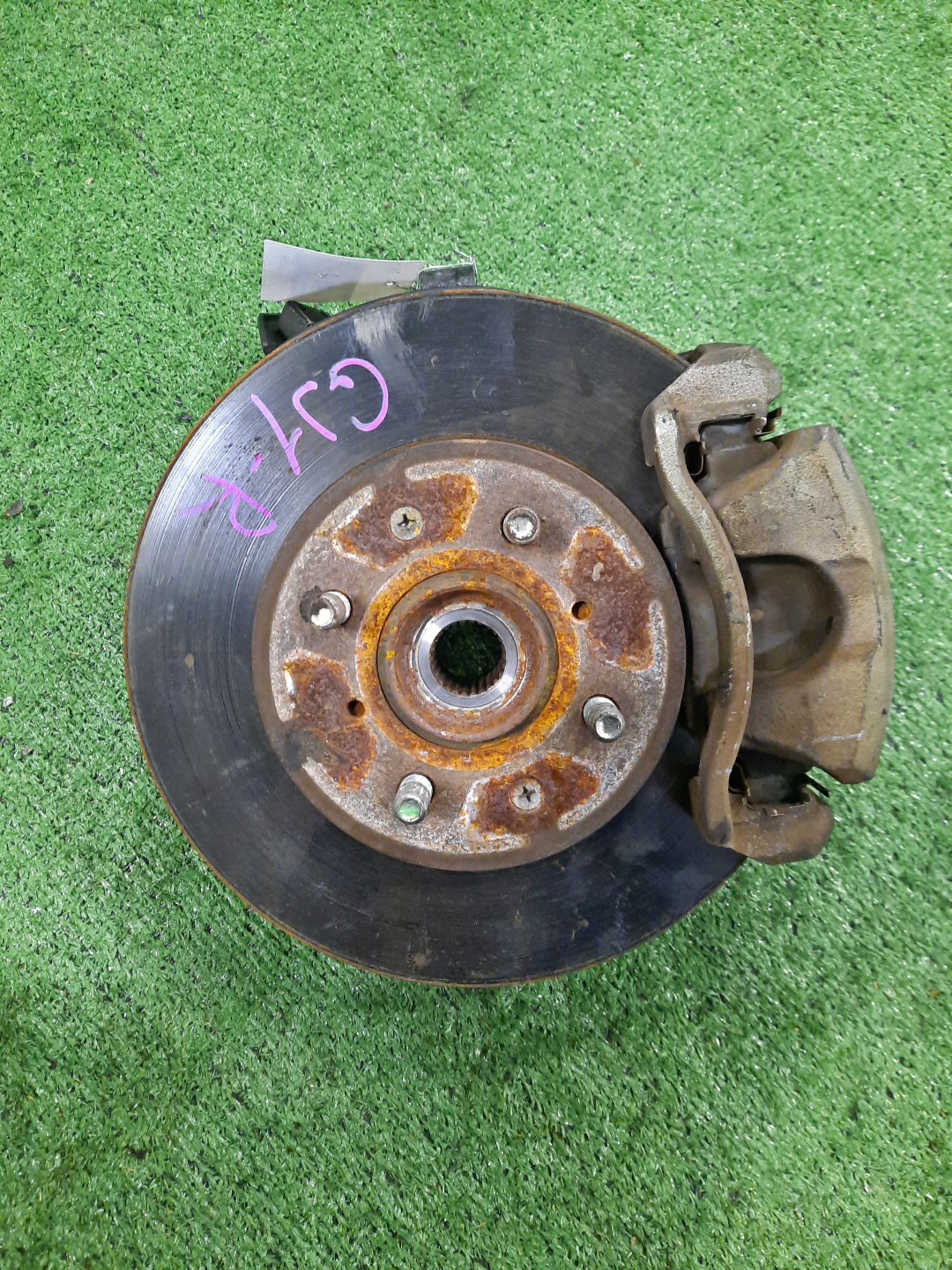 Ступица правая передняя HONDA AIRWAVE GJ1 L15A 1 ракурс