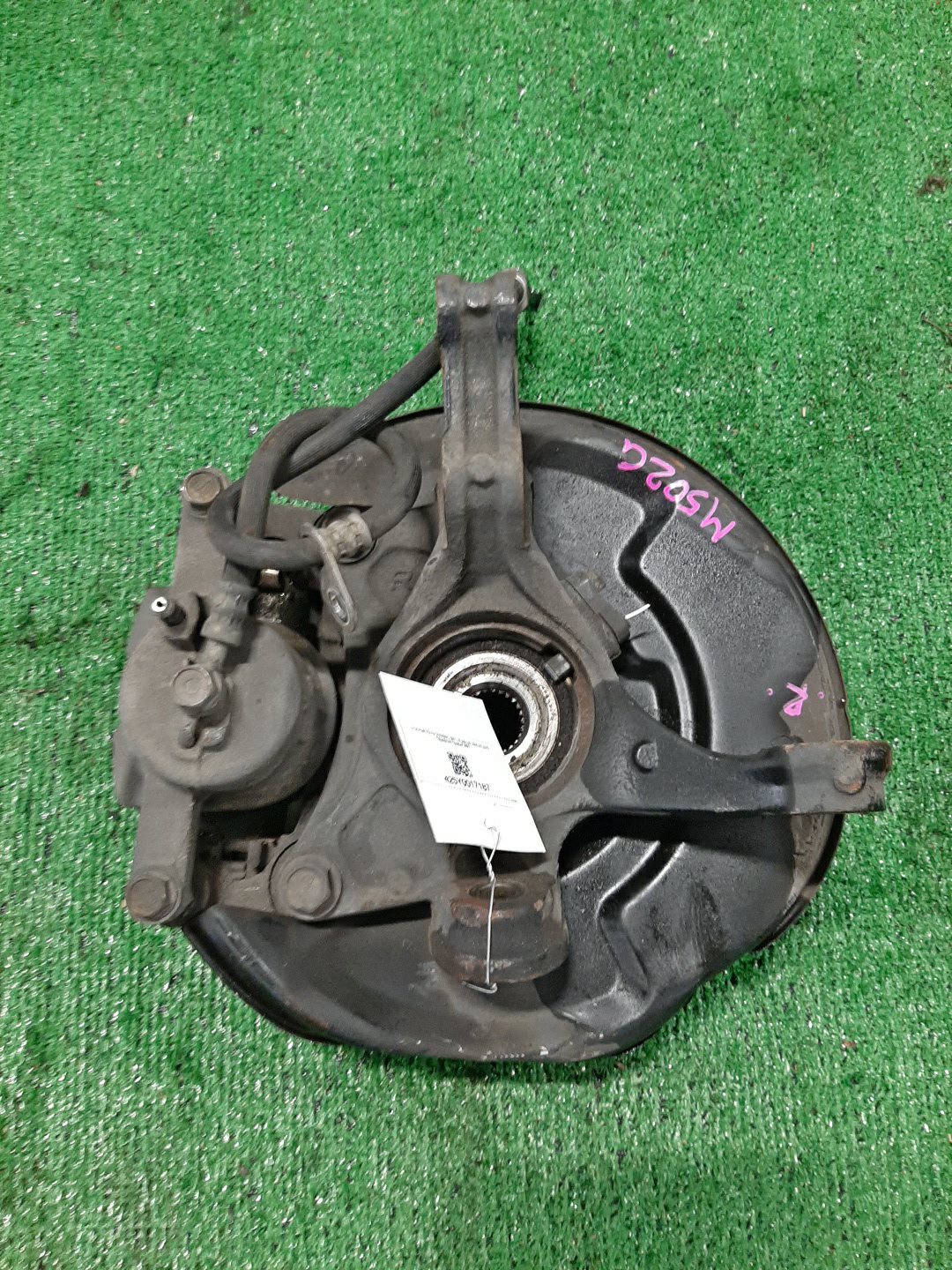 Ступица правая передняя TOYOTA PASSO SETTE M502E 3SZ-VE 3 ракурс
