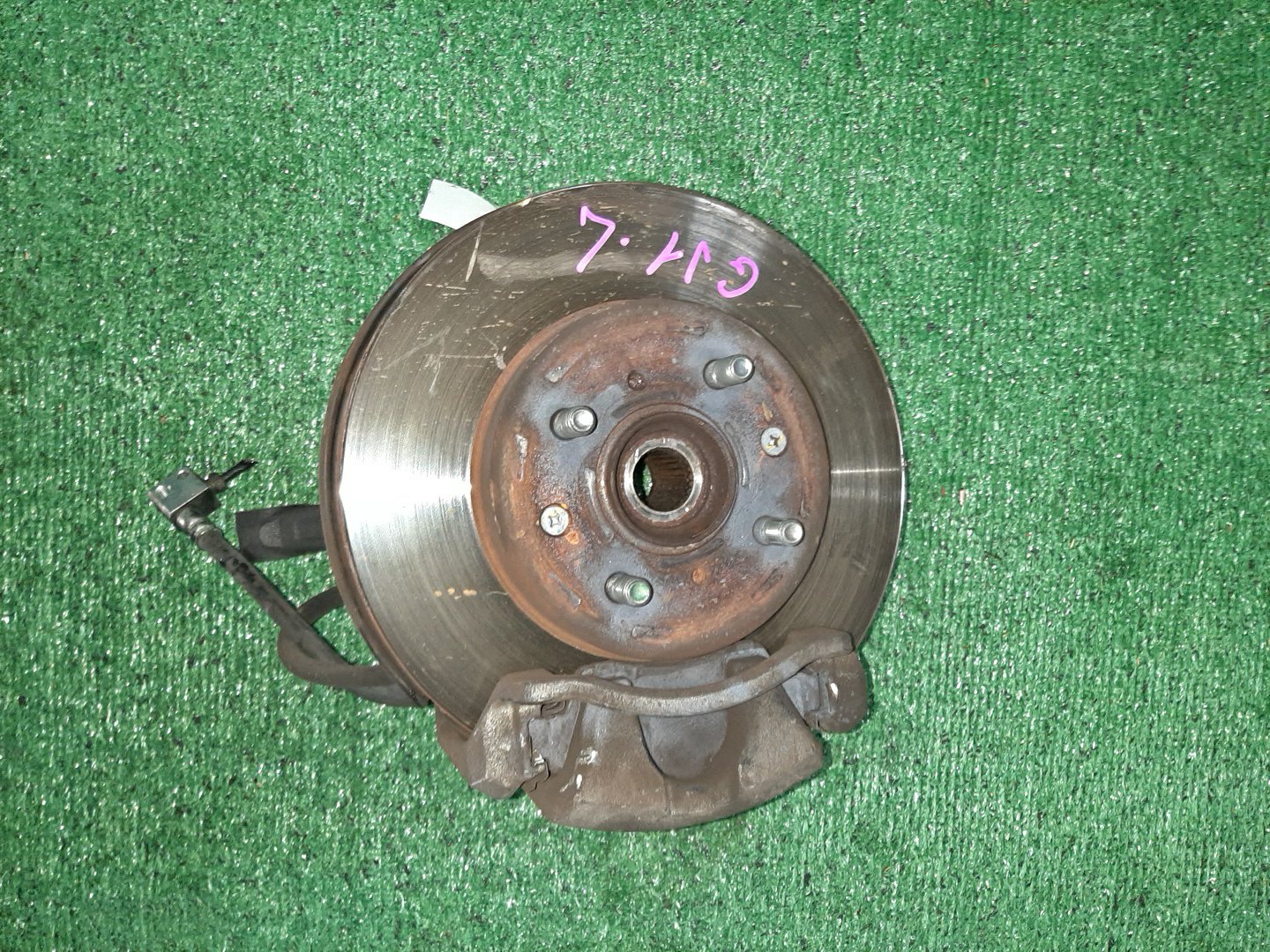Ступица левая передняя HONDA AIRWAVE GJ1 L15A 1 ракурс