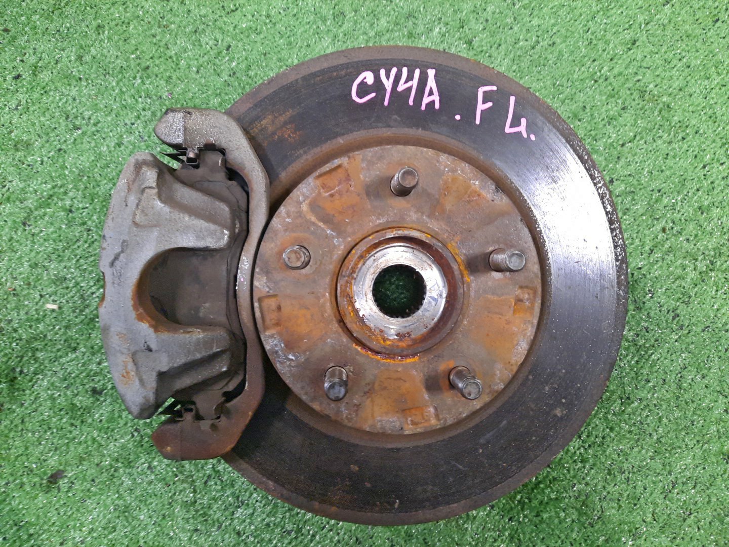 Ступица левая передняя  MITSUBISHI GALANT FORTIS CY4A 4B11 1 ракурс