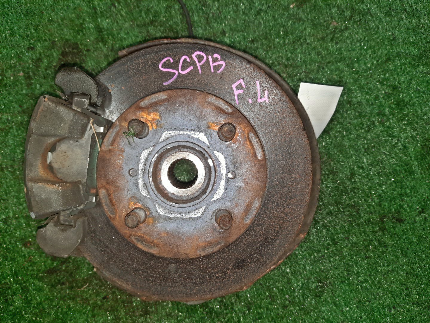 Ступица левая передняя TOYOTA PLATZ, VITZ SCP11, SCP10, SCP13 1SZ-FE, 2SZ-FE 1 ракурс