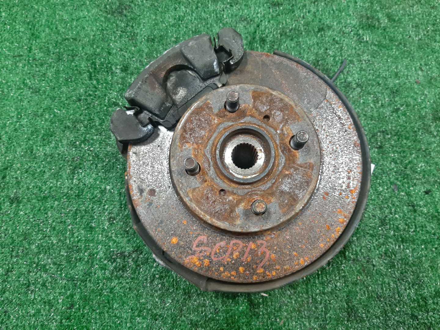 Ступица левая передняя TOYOTA PLATZ, VITZ SCP11, SCP10, SCP13 1SZ-FE, 2SZ-FE 1 ракурс