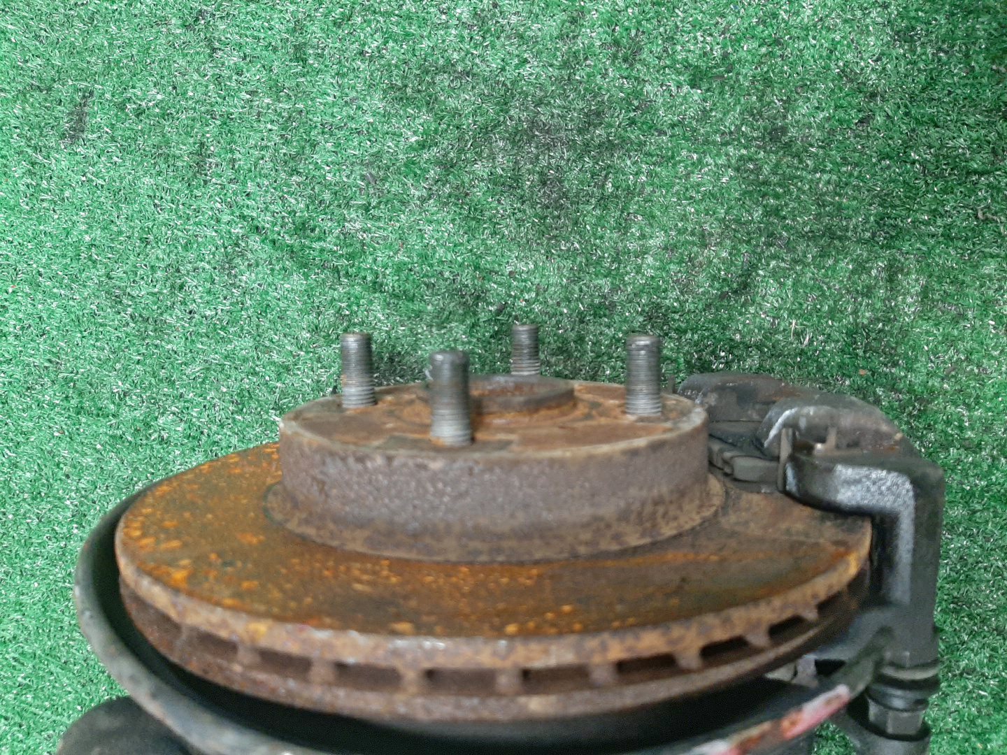 Ступица левая передняя TOYOTA PLATZ, VITZ SCP11, SCP10, SCP13 1SZ-FE, 2SZ-FE 2 ракурс