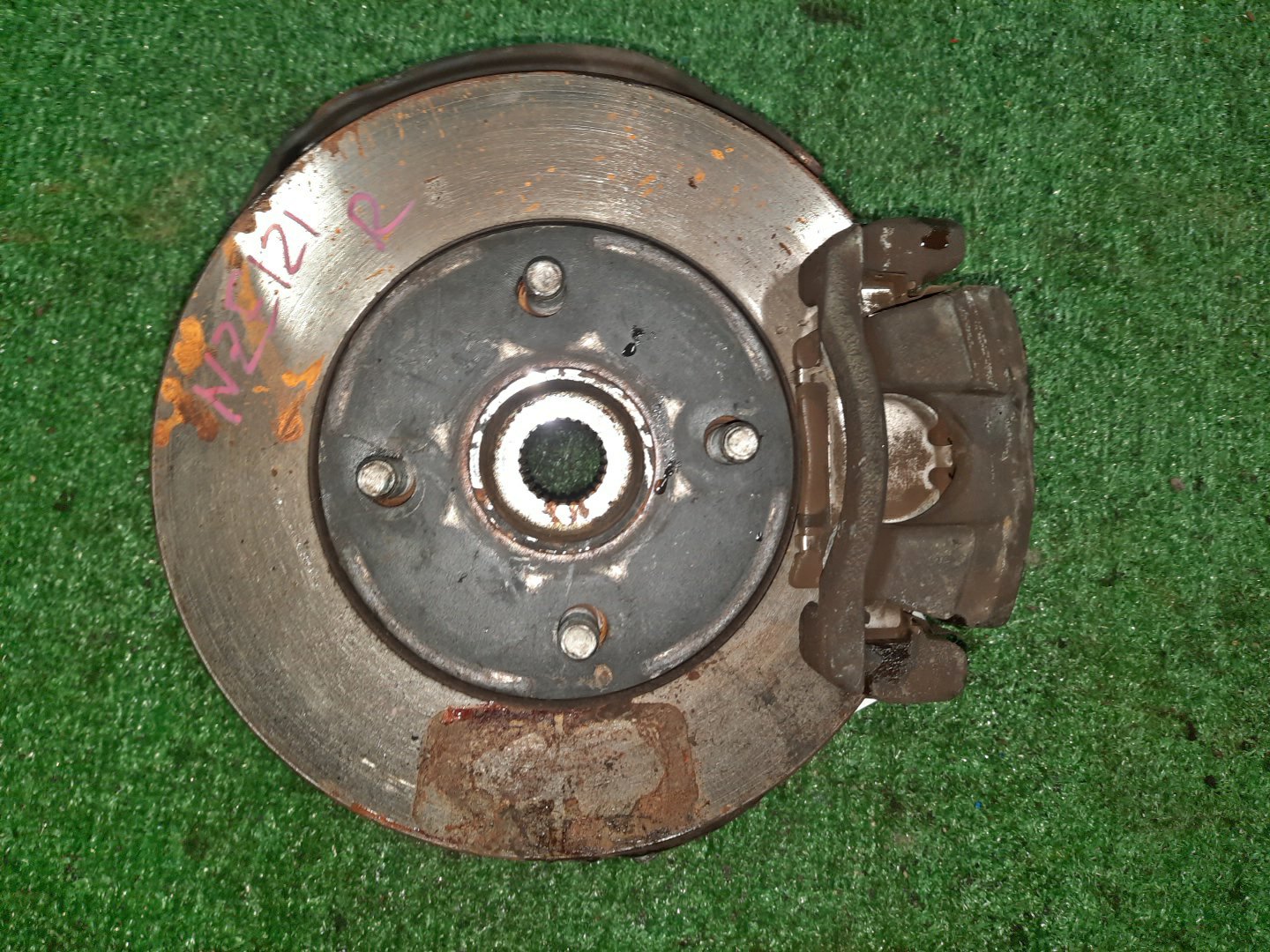 Ступица правая передняя TOYOTA COROLLA, COROLLA FIELDER, ALLEX, COROLLA RUNX NZE121, NZE121G 1NZ-FE 1 ракурс