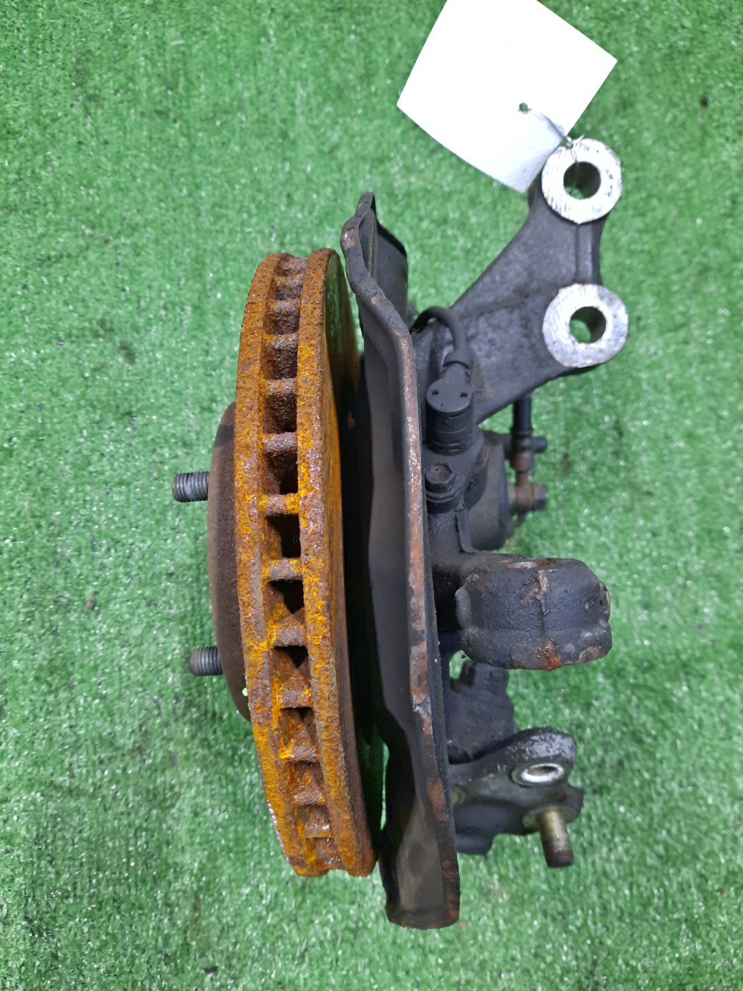 Ступица левая передняя TOYOTA COROLLA, COROLLA SPACIO, COROLLA FIELDER, ALLEX, COROLLA RUNX ZZE122, NZE121N, ZZE122N, ZZE122G 1ZZ-FE, 1NZ-FE 3 ракурс