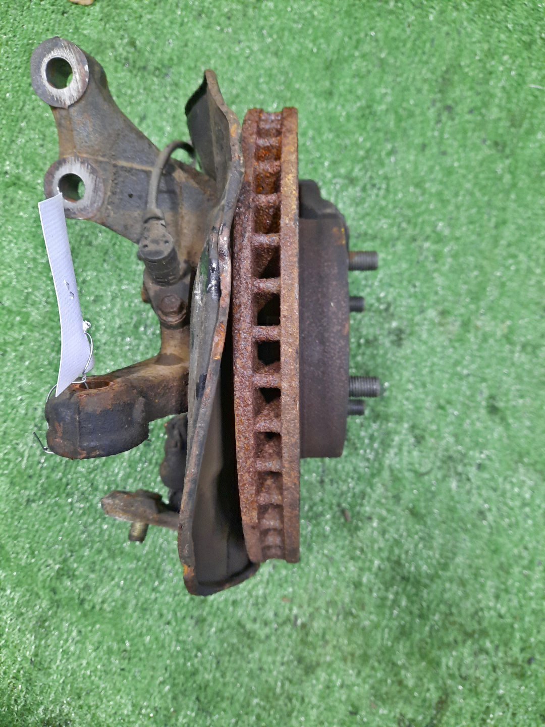 Ступица правая передняя TOYOTA COROLLA, COROLLA SPACIO, COROLLA FIELDER, ALLEX, COROLLA RUNX ZZE122, NZE121N, ZZE122N, ZZE122G 1ZZ-FE, 1NZ-FE 3 ракурс