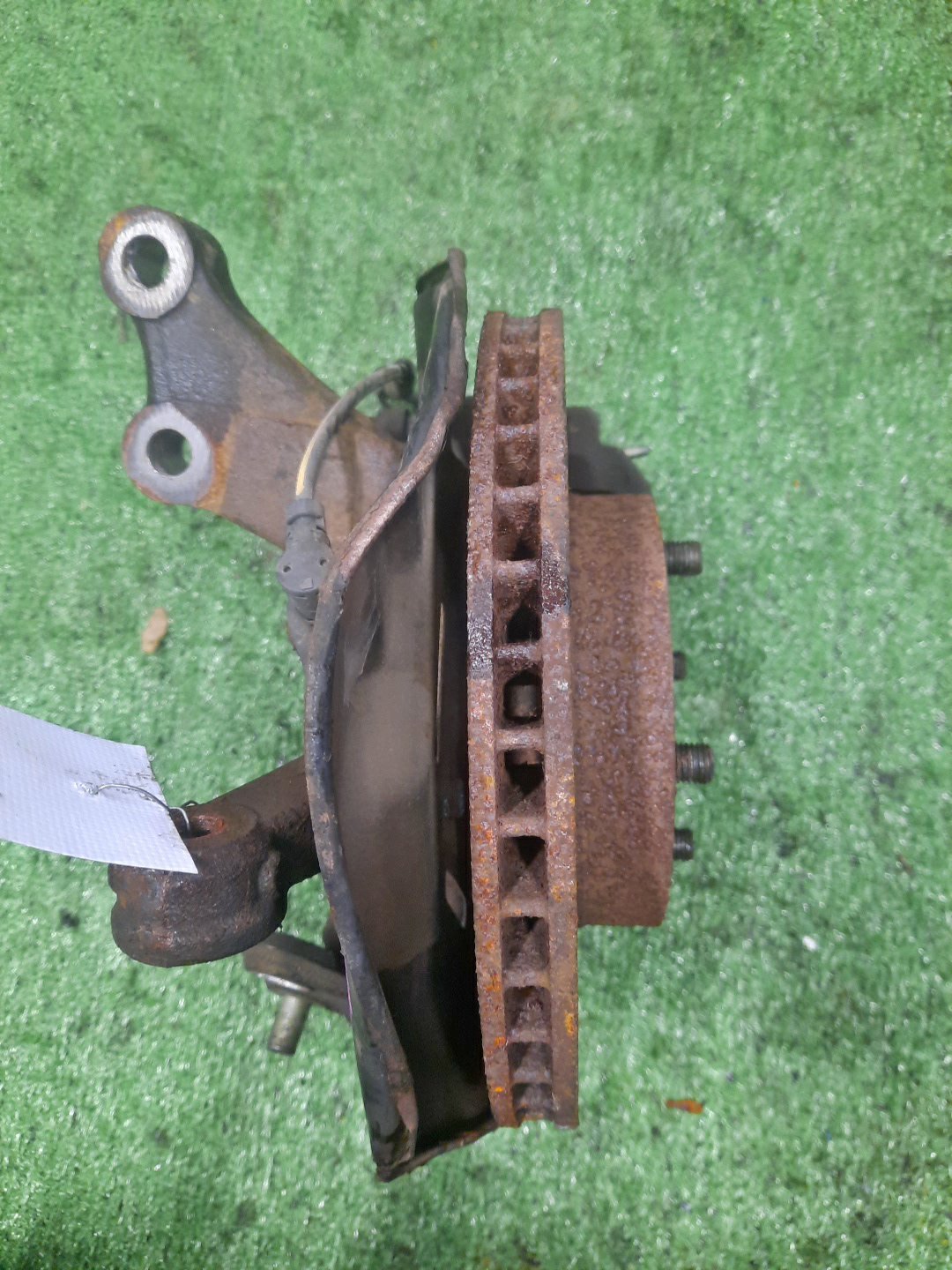 Ступица правая передняя TOYOTA COROLLA, COROLLA FIELDER, ALLEX, COROLLA RUNX NZE121, NZE121G 1NZ-FE 4 ракурс