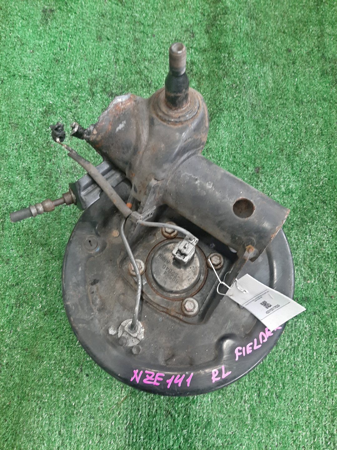 Ступица левая задняя TOYOTA AXIO, COROLLA FIELDER, COROLLA  AXIO, FIELDER NZE141, ZRE142, ZRE142G, NZE141G 1NZ-FE, 2ZR-FAE, 2ZR-FE 2 ракурс