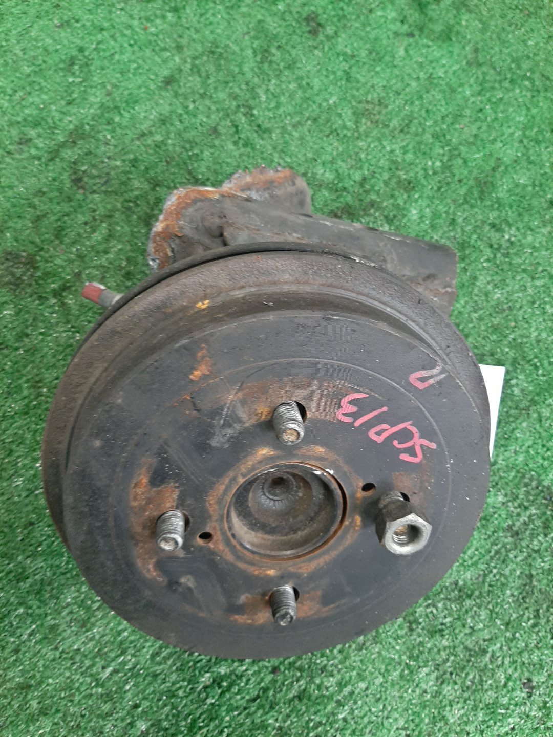 Ступица правая задняя TOYOTA VITZ SCP13 2SZ-FE 1 ракурс