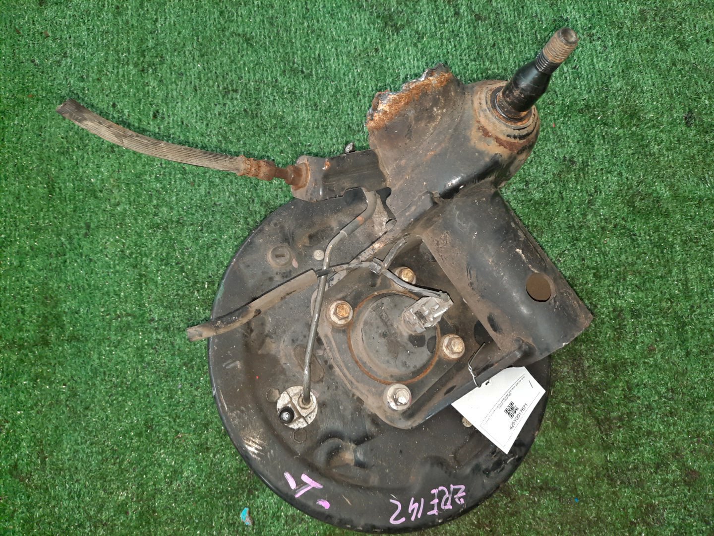 Ступица левая задняя TOYOTA AXIO, COROLLA FIELDER, COROLLA  AXIO, FIELDER NZE141, ZRE142, ZRE142G, NZE141G 1NZ-FE, 2ZR-FAE, 2ZR-FE 2 ракурс