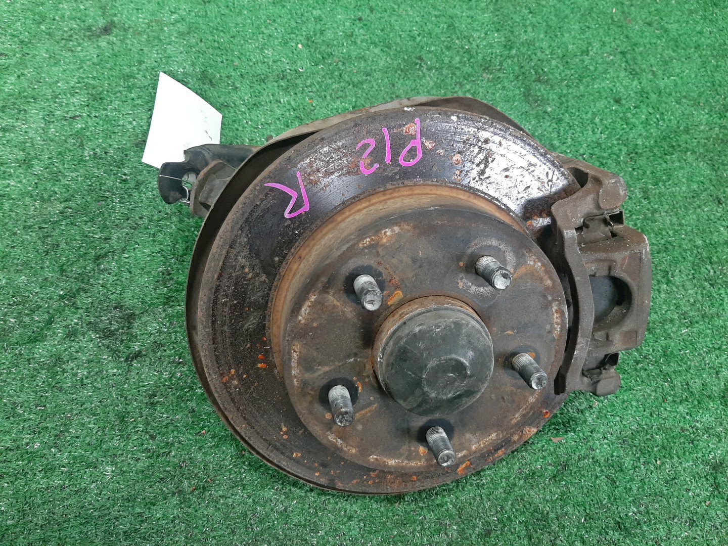 Ступица правая задняя NISSAN PRIMERA P12, QP12, TP12, HP12, RP12, WTP12, WHP12, WRP12 QR20DE, QG18DE, SR20VE, QR25DD 1 ракурс