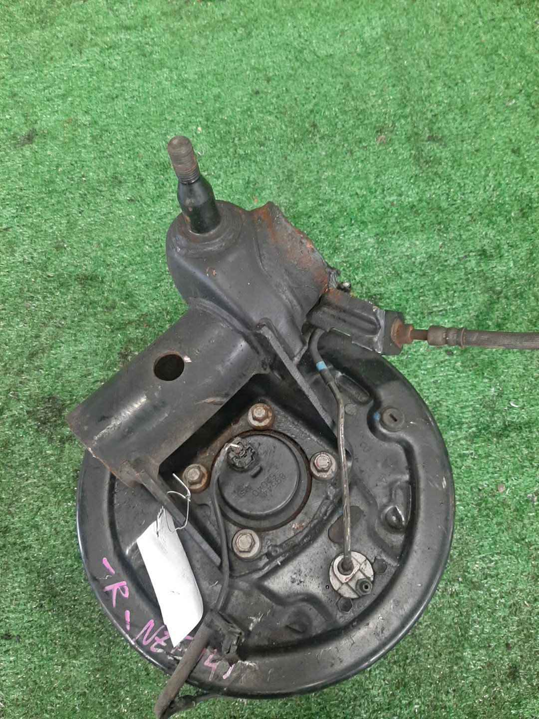 Ступица правая задняя TOYOTA AXIO, COROLLA FIELDER, COROLLA  AXIO, FIELDER NZE141, ZRE142, ZRE142G, NZE141G 1NZ-FE, 2ZR-FAE, 2ZR-FE 2 ракурс