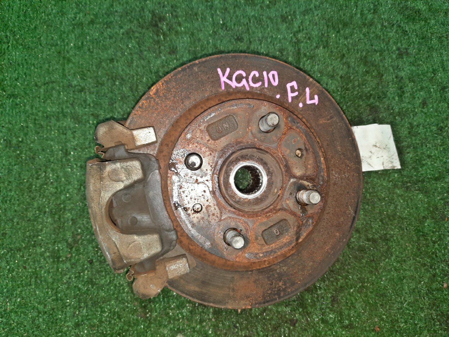 Ступица левая передняя  TOYOTA PASSO, BOON KGC15, KGC10, QNC10, M301S, M310S, M300S 1KR-FE, K3-VE 1 ракурс
