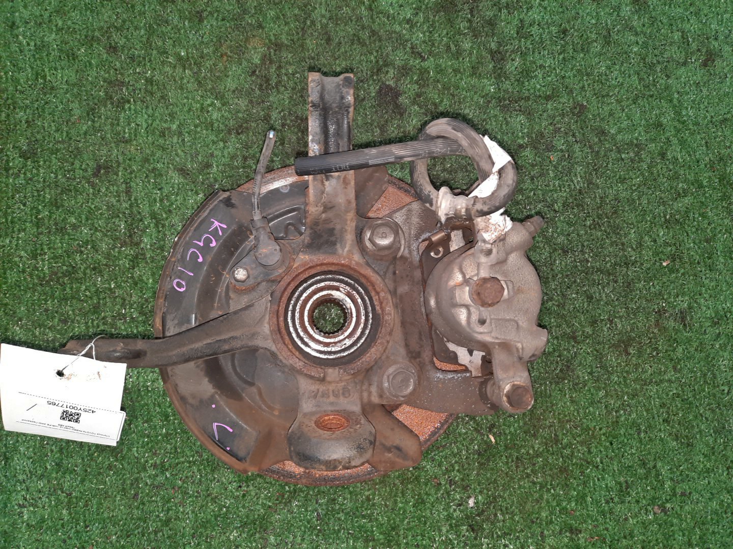 Ступица левая передняя TOYOTA PASSO, BOON KGC15, KGC10, QNC10, M301S, M310S, M300S 1KR-FE, K3-VE 2 ракурс