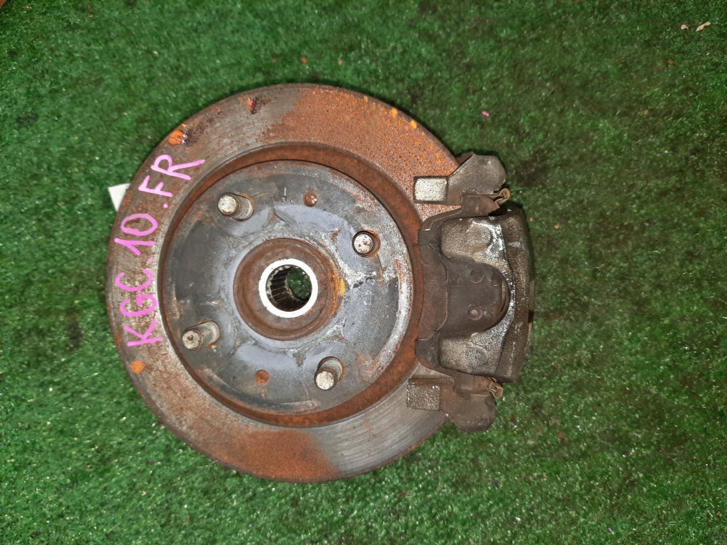 Ступица правая передняя  TOYOTA PASSO, BOON KGC15, KGC10, QNC10, M301S, M310S, M300S 1KR-FE, K3-VE 1 ракурс