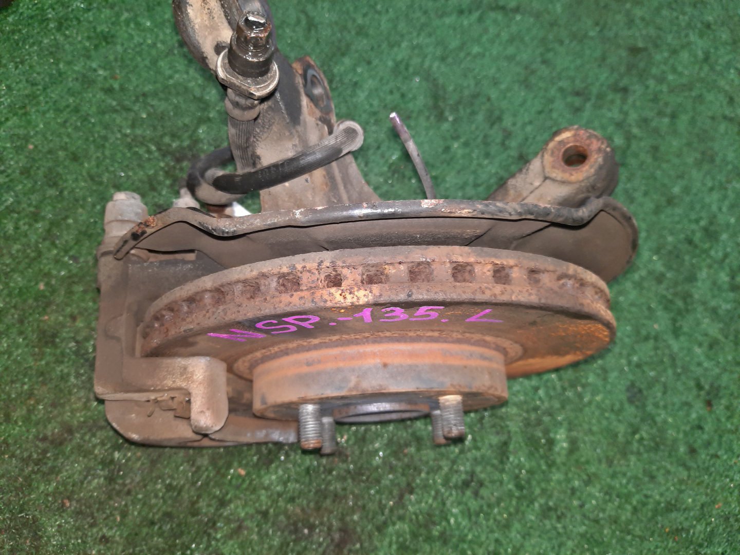 Ступица левая передняя TOYOTA VITZ KSP130, NSP130, NHP130, NSP135, NCP131 1KR-FE, 1NR-FE, 1NZ-FXE, 1NZ-FE 3 ракурс