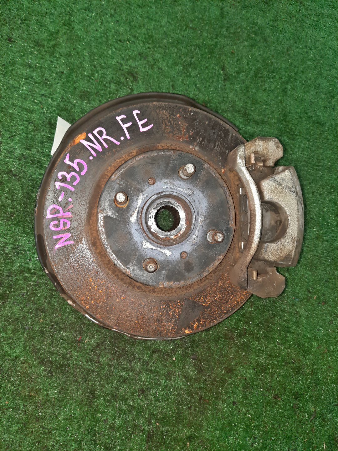 Ступица правая передняя TOYOTA VITZ KSP130, NSP130, NHP130, NSP135, NCP131 1KR-FE, 1NR-FE, 1NZ-FXE, 1NZ-FE 1 ракурс