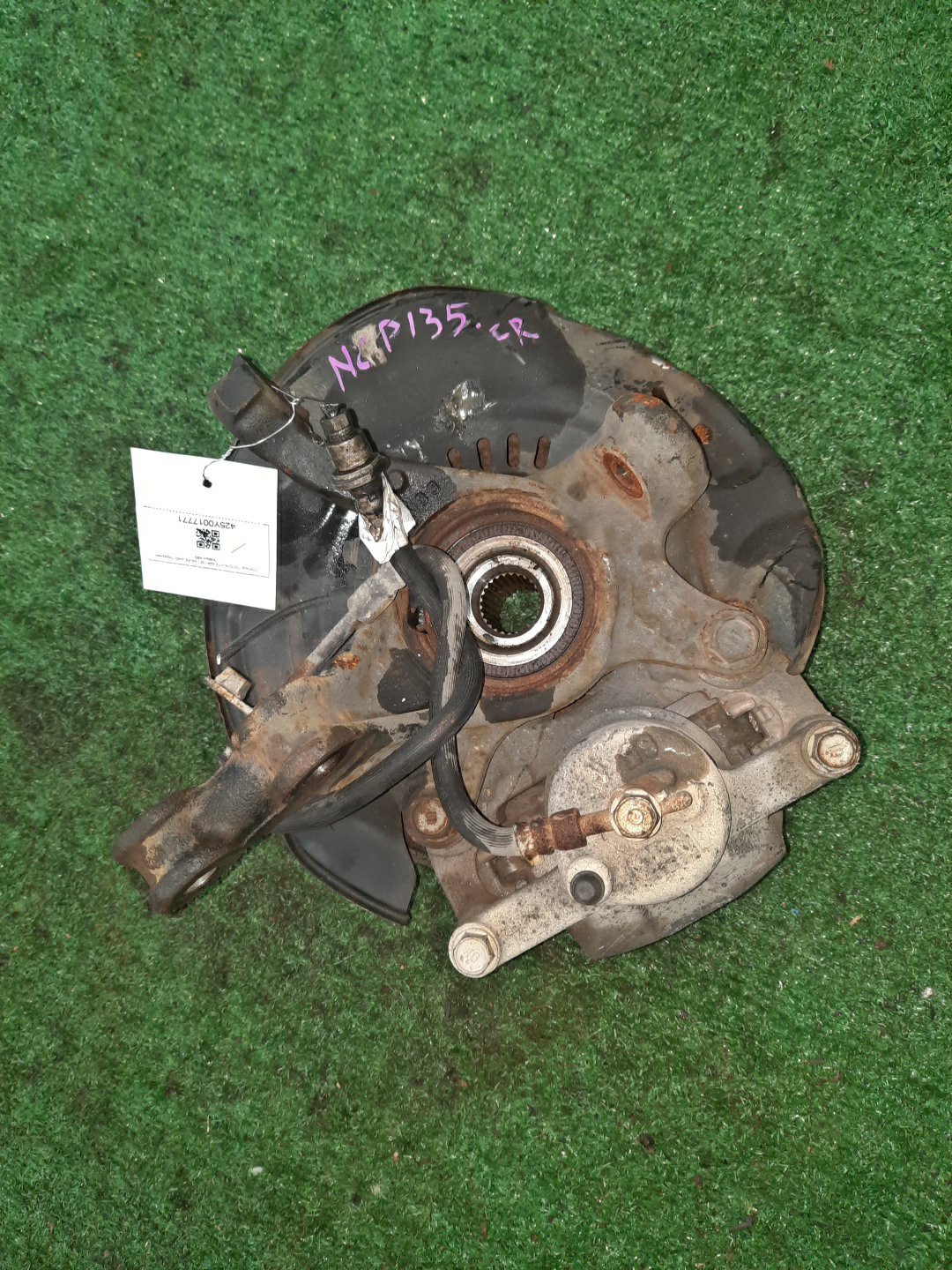 Ступица правая передняя TOYOTA VITZ KSP130, NSP130, NHP130, NSP135, NCP131 1KR-FE, 1NR-FE, 1NZ-FXE, 1NZ-FE 2 ракурс