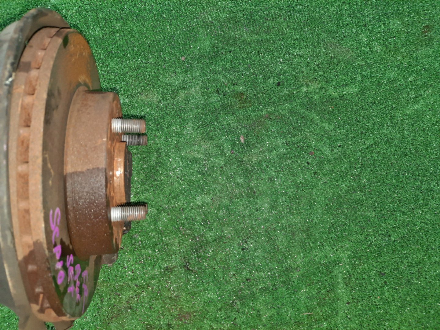 Ступица правая передняя TOYOTA PLATZ, VITZ SCP11, SCP10, SCP13 1SZ-FE, 2SZ-FE 3 ракурс