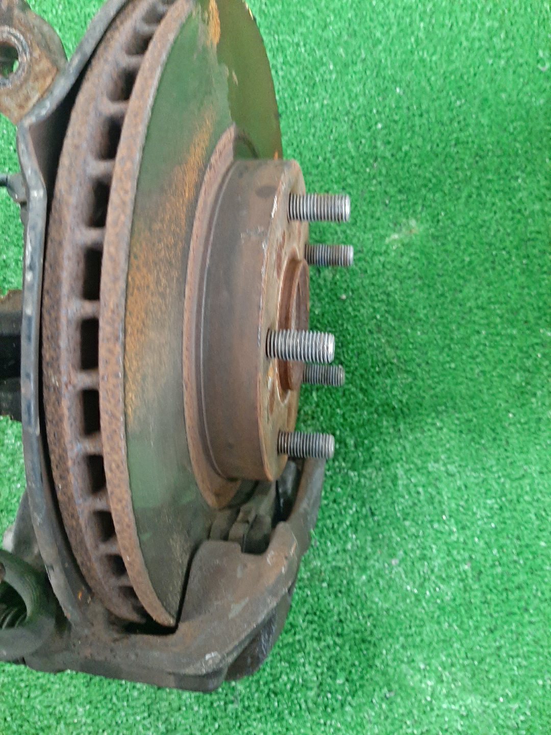 Ступица левая передняя HONDA STEPWGN RF4 K20A 2 ракурс