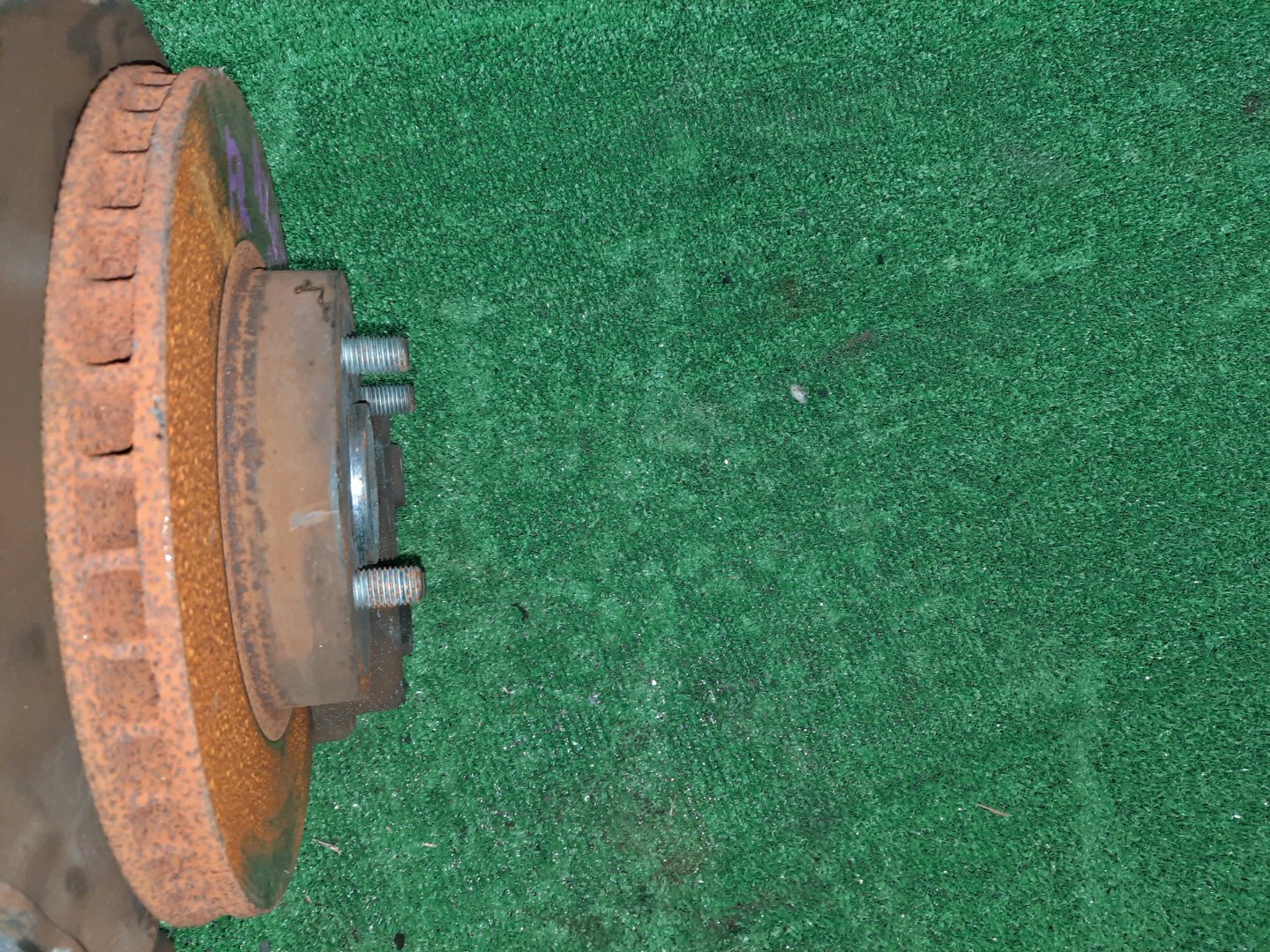 Ступица правая передняя TOYOTA COROLLA, COROLLA FIELDER, ALLEX, COROLLA RUNX NZE121, NZE121G 1NZ-FE 3 ракурс