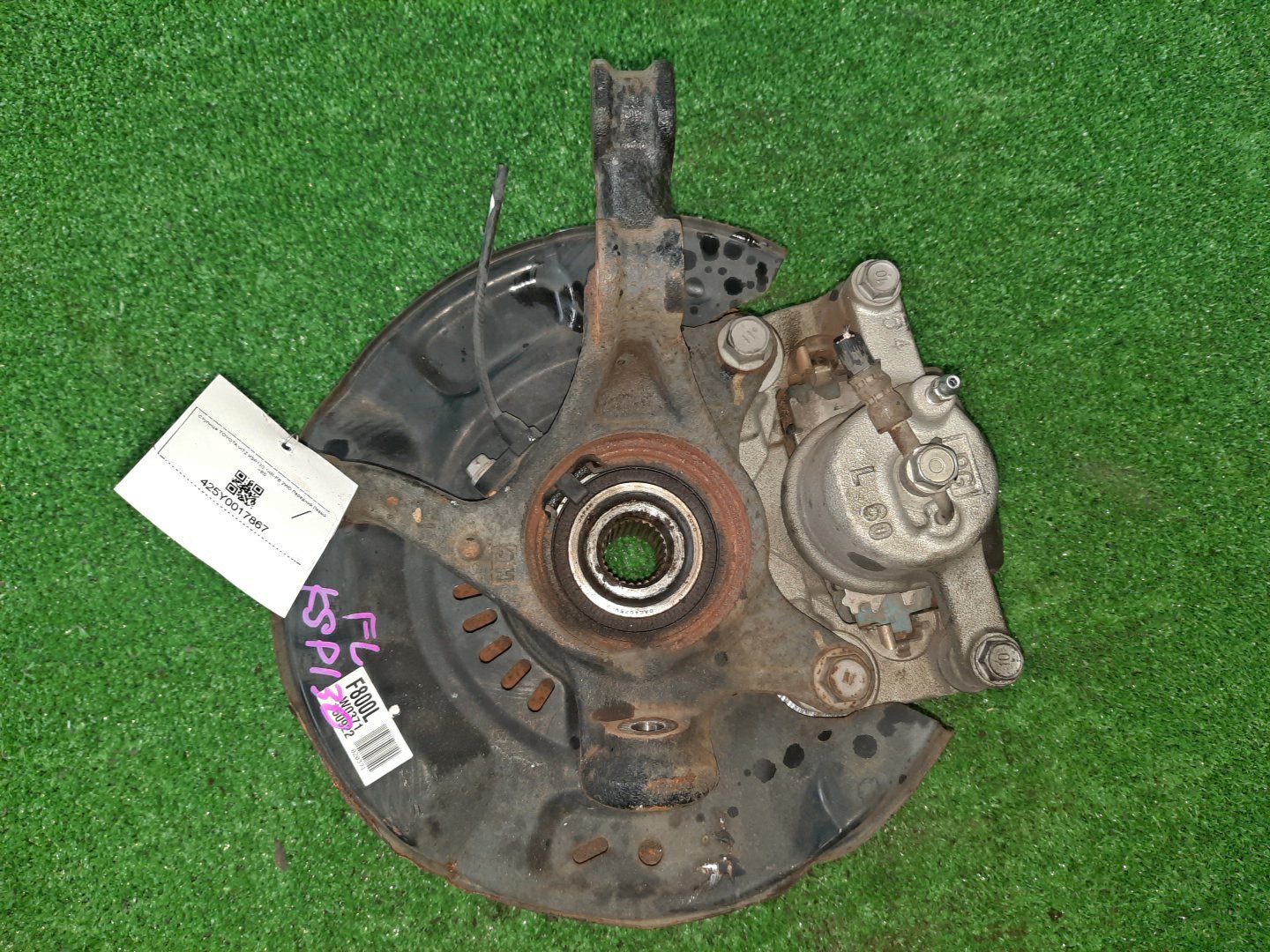 Ступица левая передняя TOYOTA VITZ , KSP130, NSP130, NHP130, NCP131 1NR-FE, 1KR-FE, 1NZ-FXE, 1NZ-FE 2 ракурс