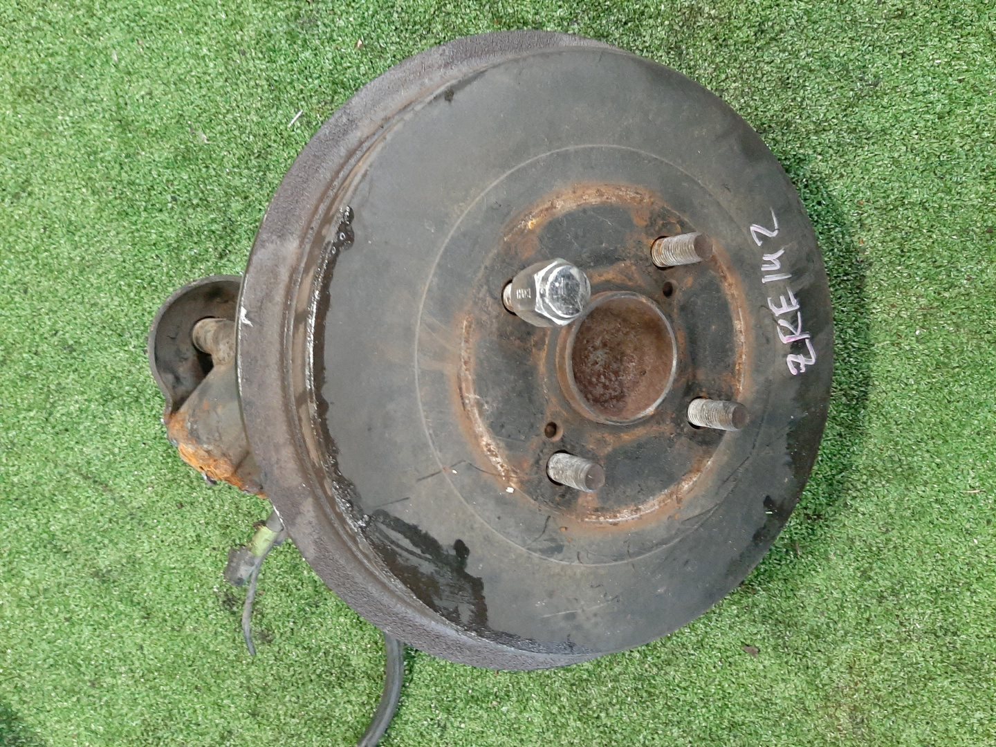 Ступица правая задняя TOYOTA AXIO, COROLLA FIELDER, COROLLA  AXIO, FIELDER NZE141, ZRE142, ZRE142G, NZE141G 1NZ-FE, 2ZR-FAE, 2ZR-FE 1 ракурс