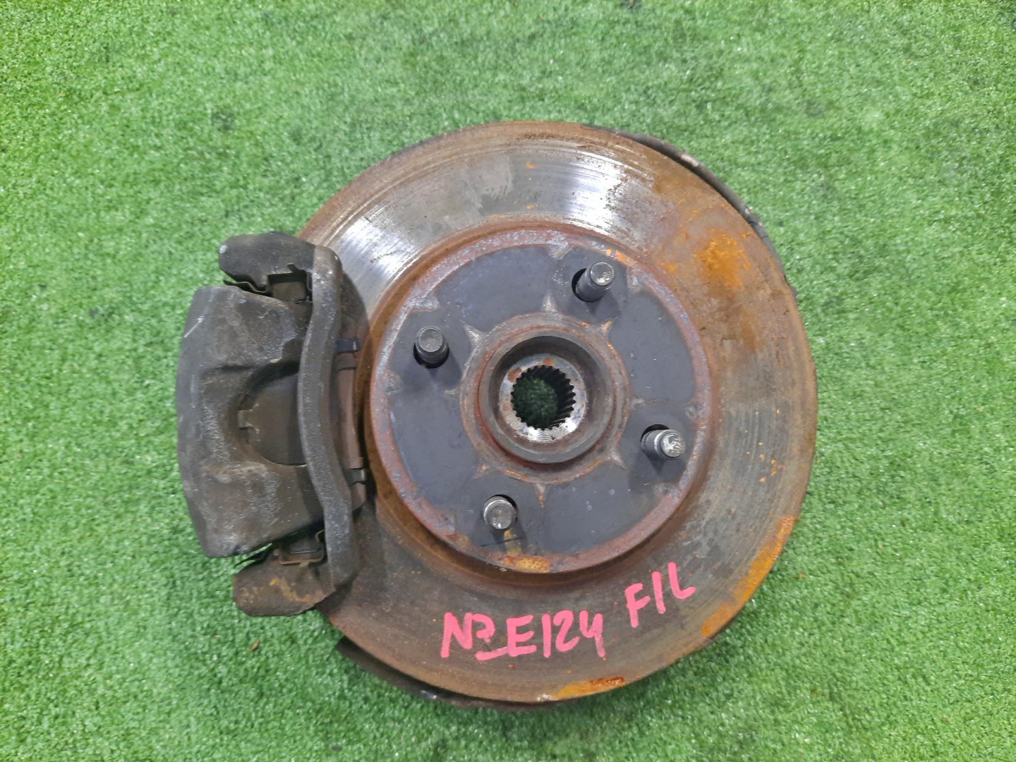 Ступица левая передняя TOYOTA COROLLA, COROLLA FIELDER, ALLEX, COROLLA RUNX NZE121 1NZ-FE 1 ракурс