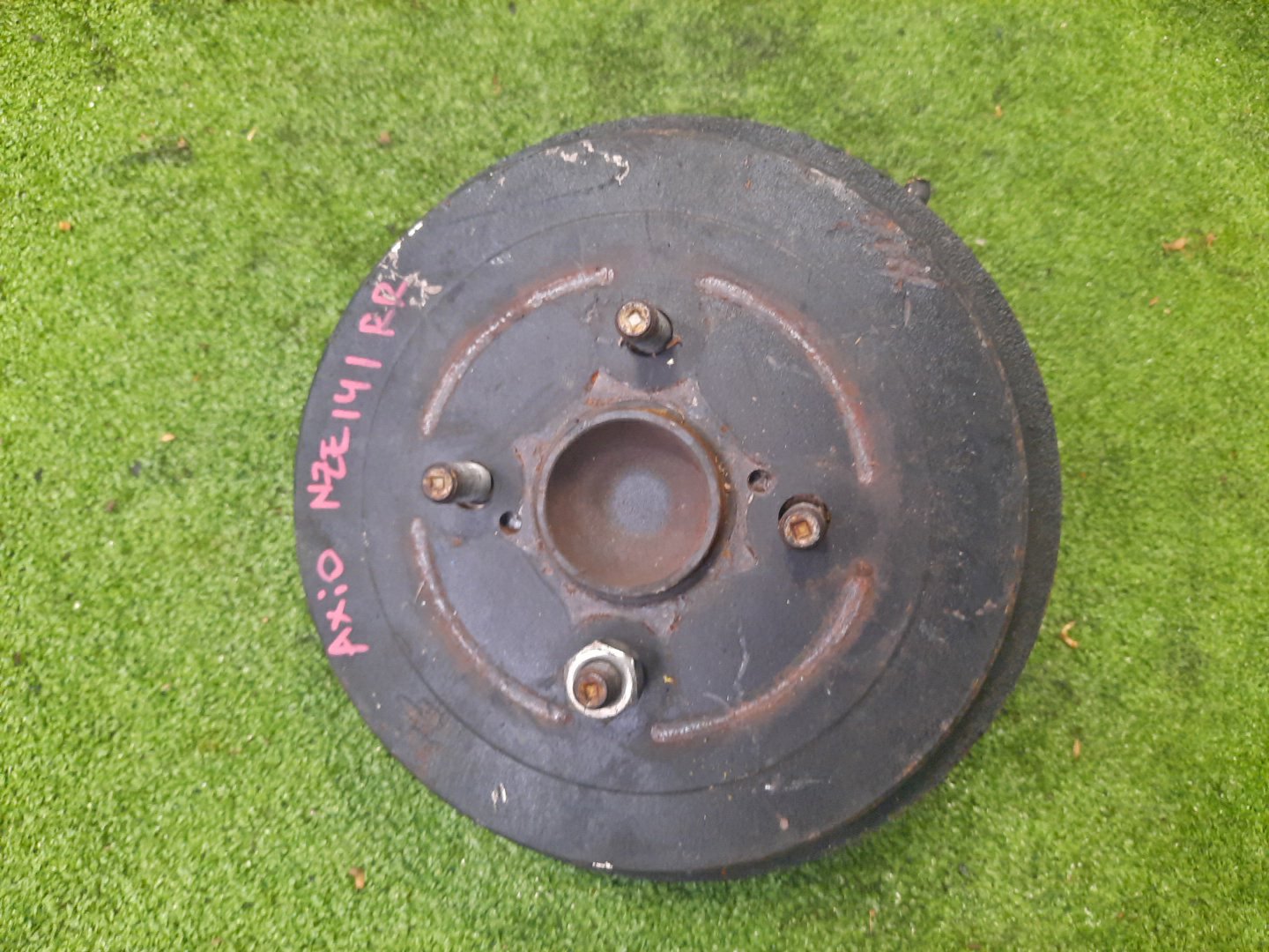 Ступица правая задняя TOYOTA AXIO, COROLLA FIELDER, COROLLA  AXIO, FIELDER NZE141, ZRE142, ZRE142G, NZE141G 1NZ-FE, 2ZR-FAE, 2ZR-FE 1 ракурс