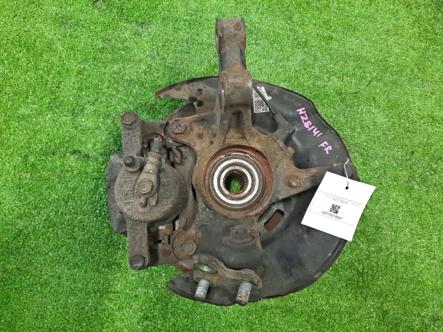Ступица правая передняя TOYOTA AXIO, COROLLA FIELDER, COROLLA  AXIO, FIELDER NZE141, ZRE142, ZRE142G, NZE141G 1NZ-FE, 2ZR-FAE, 2ZR-FE 2 ракурс