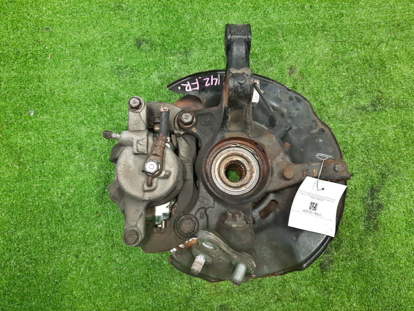 Ступица правая передняя TOYOTA AXIO, COROLLA FIELDER, COROLLA  AXIO, FIELDER NZE141, ZRE142, ZRE142G, NZE141G 1NZ-FE, 2ZR-FAE, 2ZR-FE 2 ракурс