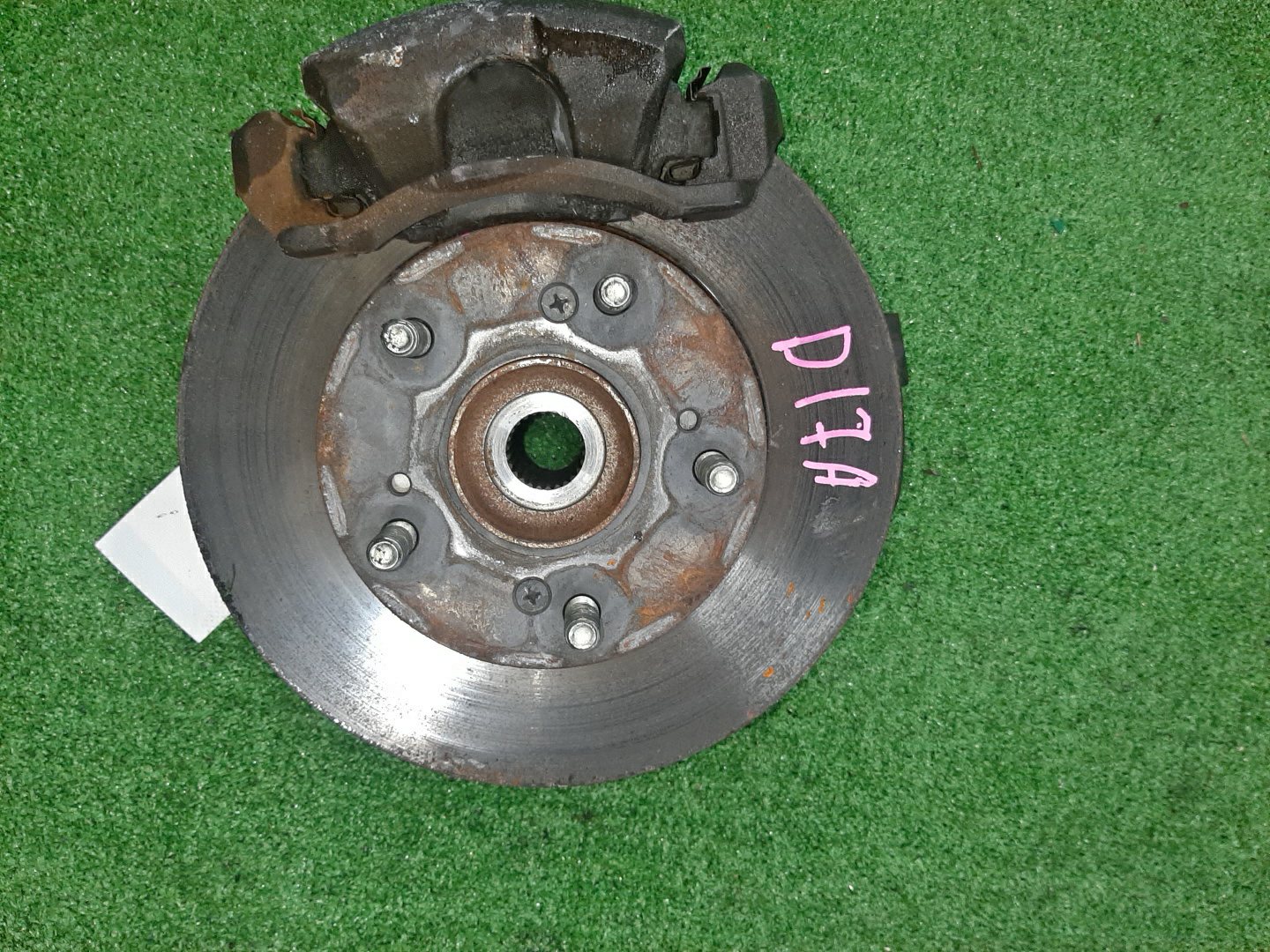 Ступица правая передняя HONDA STREAM RN1 D17A 1 ракурс