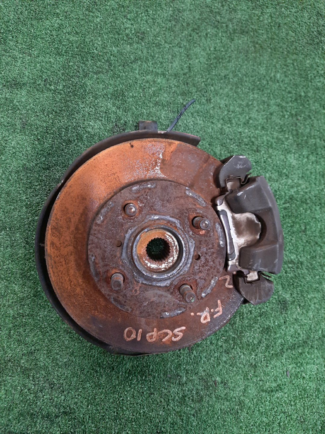 Ступица правая передняя TOYOTA PLATZ, VITZ SCP11, SCP10, SCP13 1SZ-FE, 2SZ-FE 1 ракурс