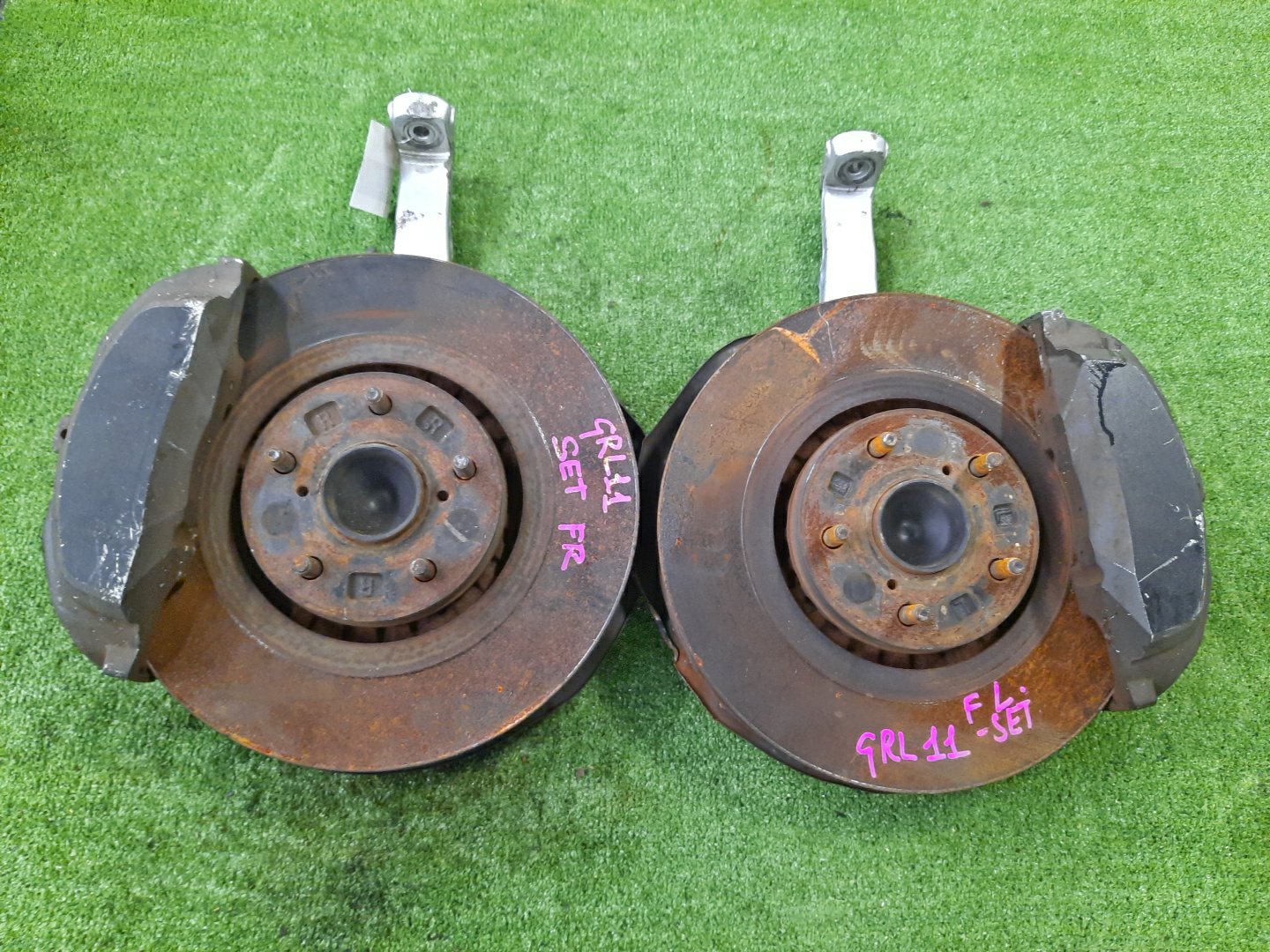 Ступица левая передняя LEXUS GS250 GRL11 4GR-FSE 1 ракурс