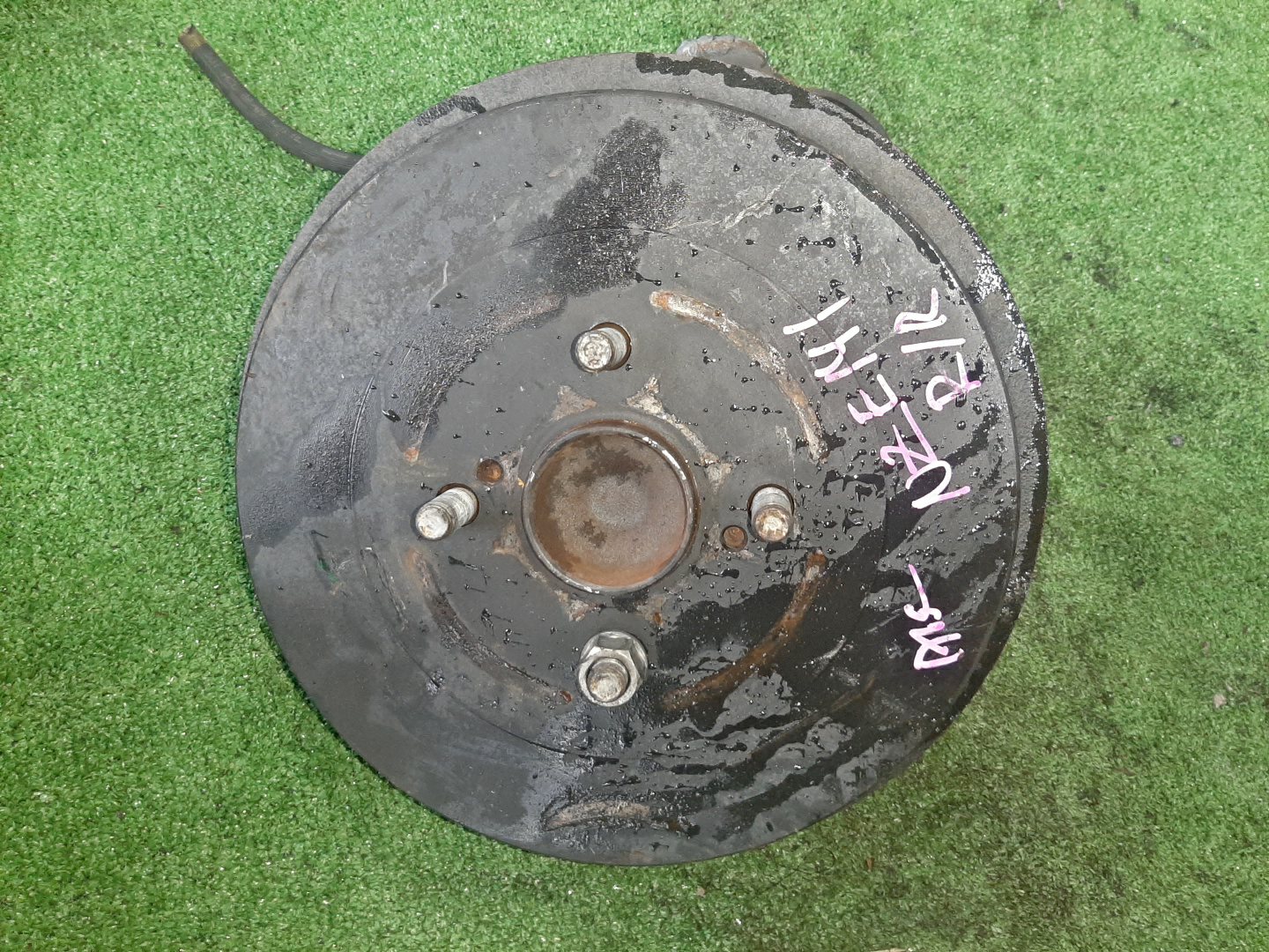 Ступица правая задняя TOYOTA AXIO, COROLLA FIELDER, COROLLA  AXIO, FIELDER NZE141, ZRE142, ZRE142G, NZE141G 1NZ-FE, 2ZR-FAE, 2ZR-FE 1 ракурс
