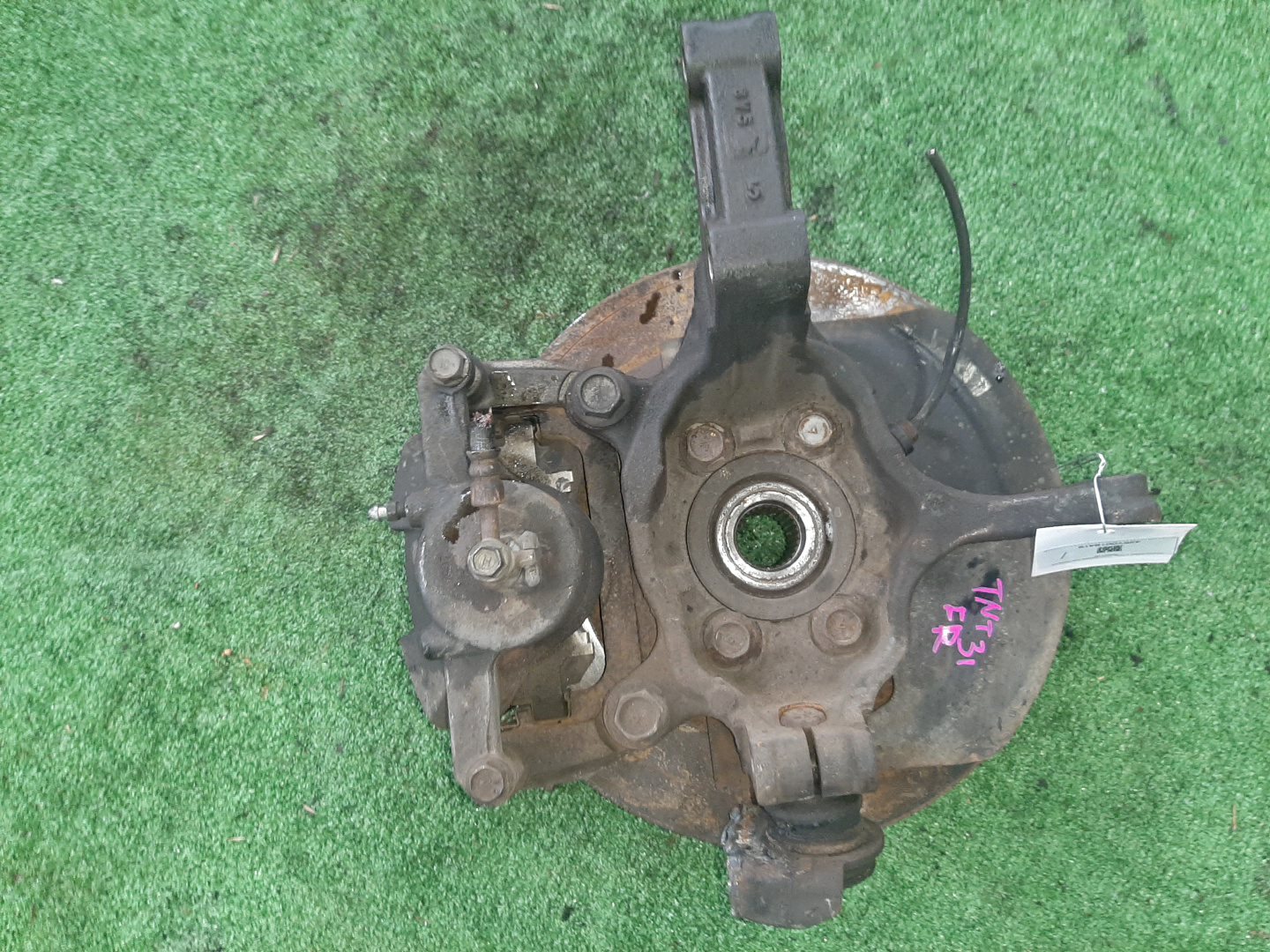 Ступица правая передняя NISSAN X-TRAIL T31, NT31, DNT31, TNT31 MR20DE, M9R, QR25DE 2 ракурс