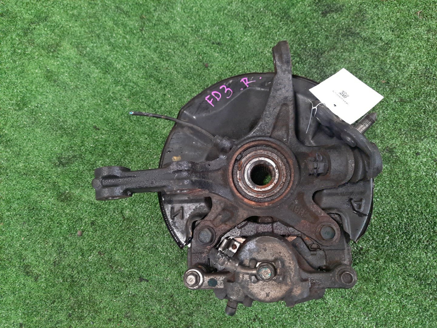 Ступица правая передняя HONDA CIVIC FD3 LDA 3 ракурс