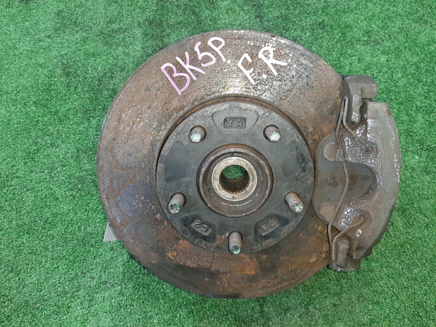 Ступица правая передняя  MAZDA AXELA BK5P, BK3P, BKEP ZY-VE, L3-VE, LF-DE 1 ракурс