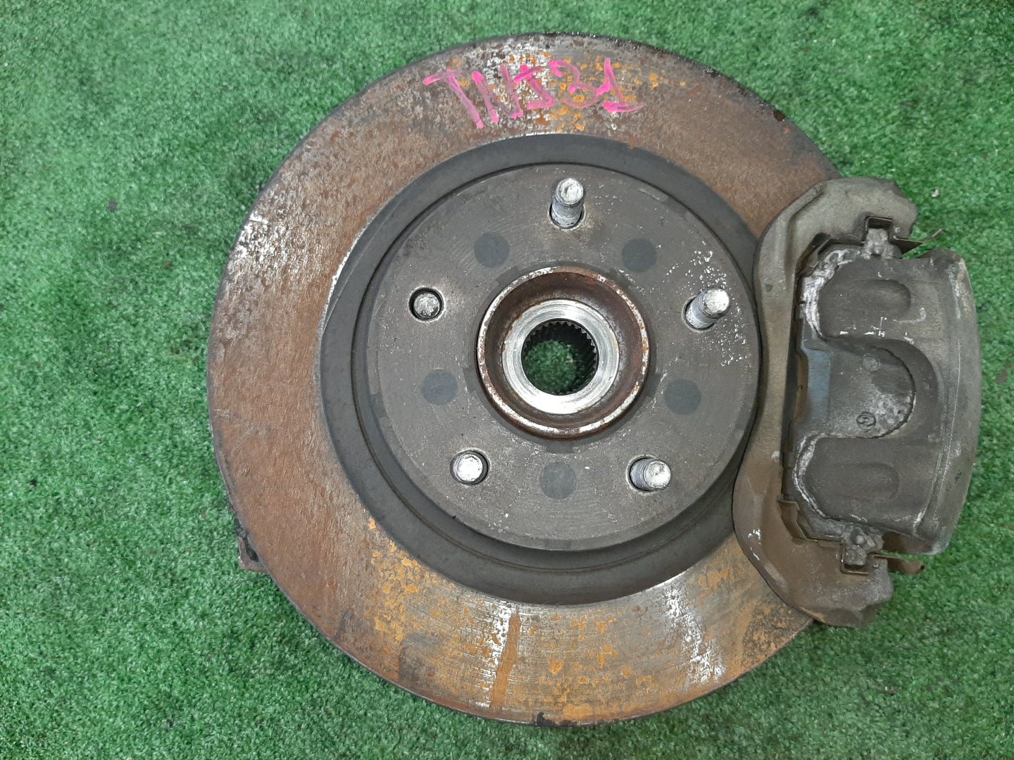 Ступица правая передняя NISSAN PRESAGE, TEANA TU31, TNU31, PU31, PNU31, J31, PJ31, TNJ31 QR25DE, VQ35DE, VQ23DE 1 ракурс