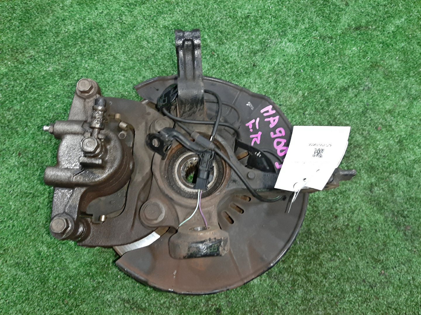 Ступица правая передняя DAIHATSU THOR, JUSTY, TANK, ROOMY M910S, M900S, M900F, M910F, M910A, M900A 1KR-FE 2 ракурс