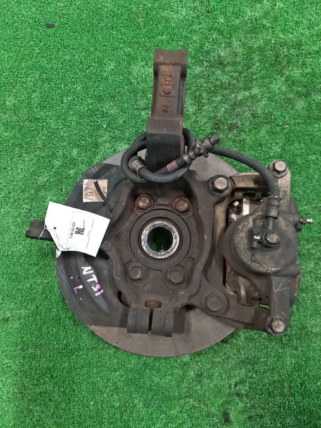 Ступица левая передняя NISSAN X-TRAIL T31, NT31, DNT31, TNT31 MR20DE, M9R, QR25DE 2 ракурс