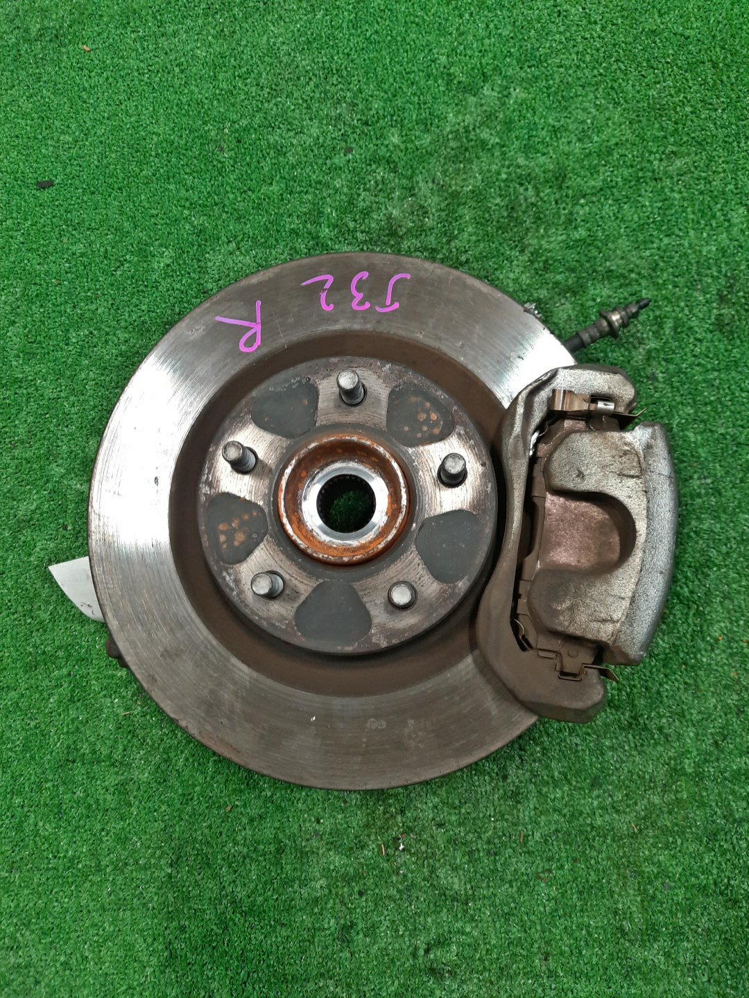 Ступица правая передняя  NISSAN TEANA TNJ32, PJ32, J32 QR25DE, VQ35DE, VQ25DE 1 ракурс