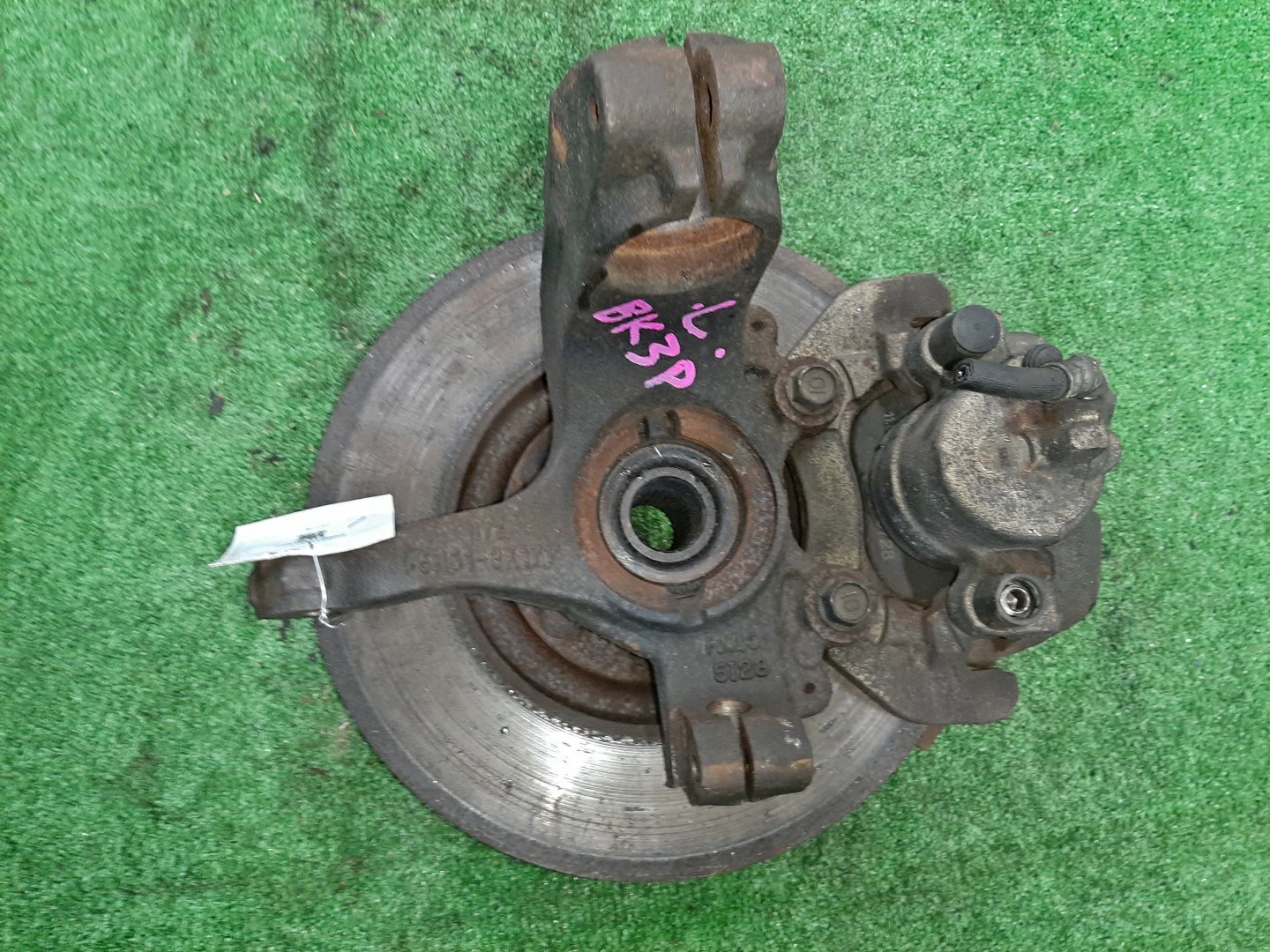 Ступица левая передняя MAZDA AXELA BK5P, BK3P, BKEP ZY-VE, L3-VE, LF-DE 2 ракурс