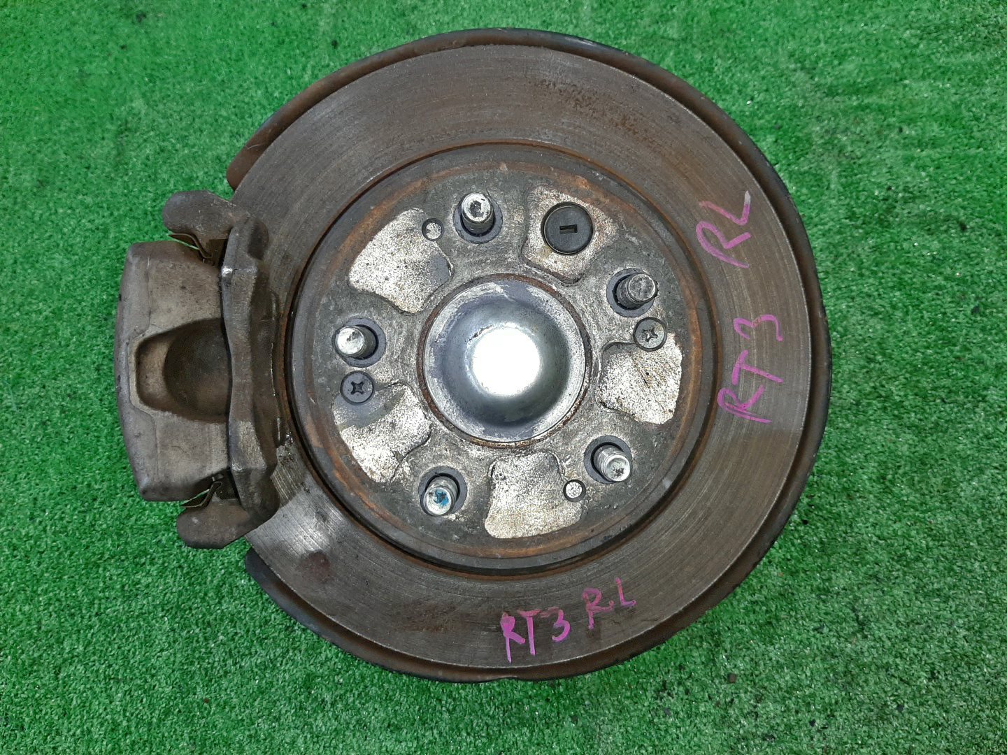 Ступица левая задняя HONDA CROSSROAD RT3 R20A 1 ракурс