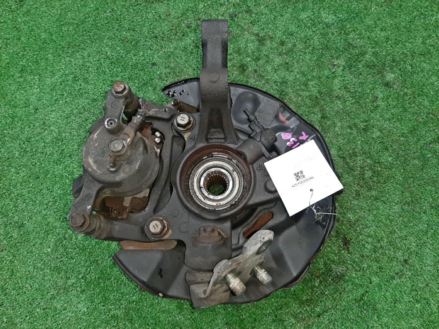 Ступица правая передняя TOYOTA VOLTZ ZZE136, ZZE137 1ZZ-FE, 2ZZ-GE 2 ракурс