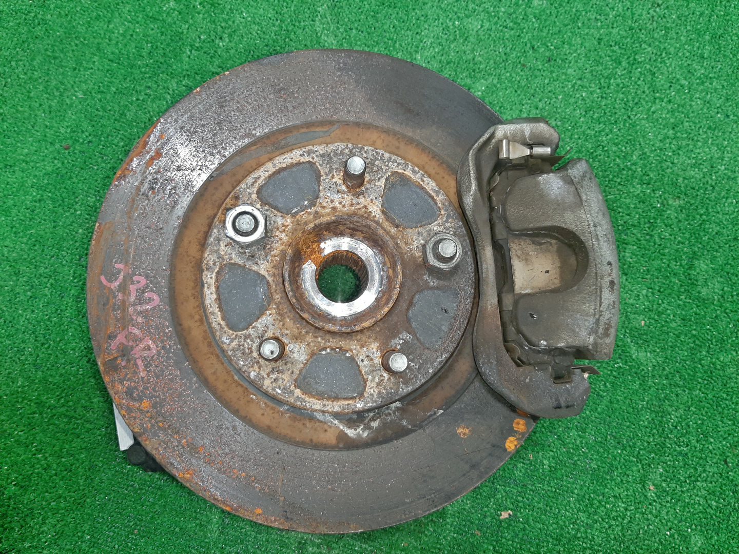 Ступица правая передняя NISSAN TEANA TNJ32, PJ32, J32 QR25DE, VQ35DE, VQ25DE 1 ракурс