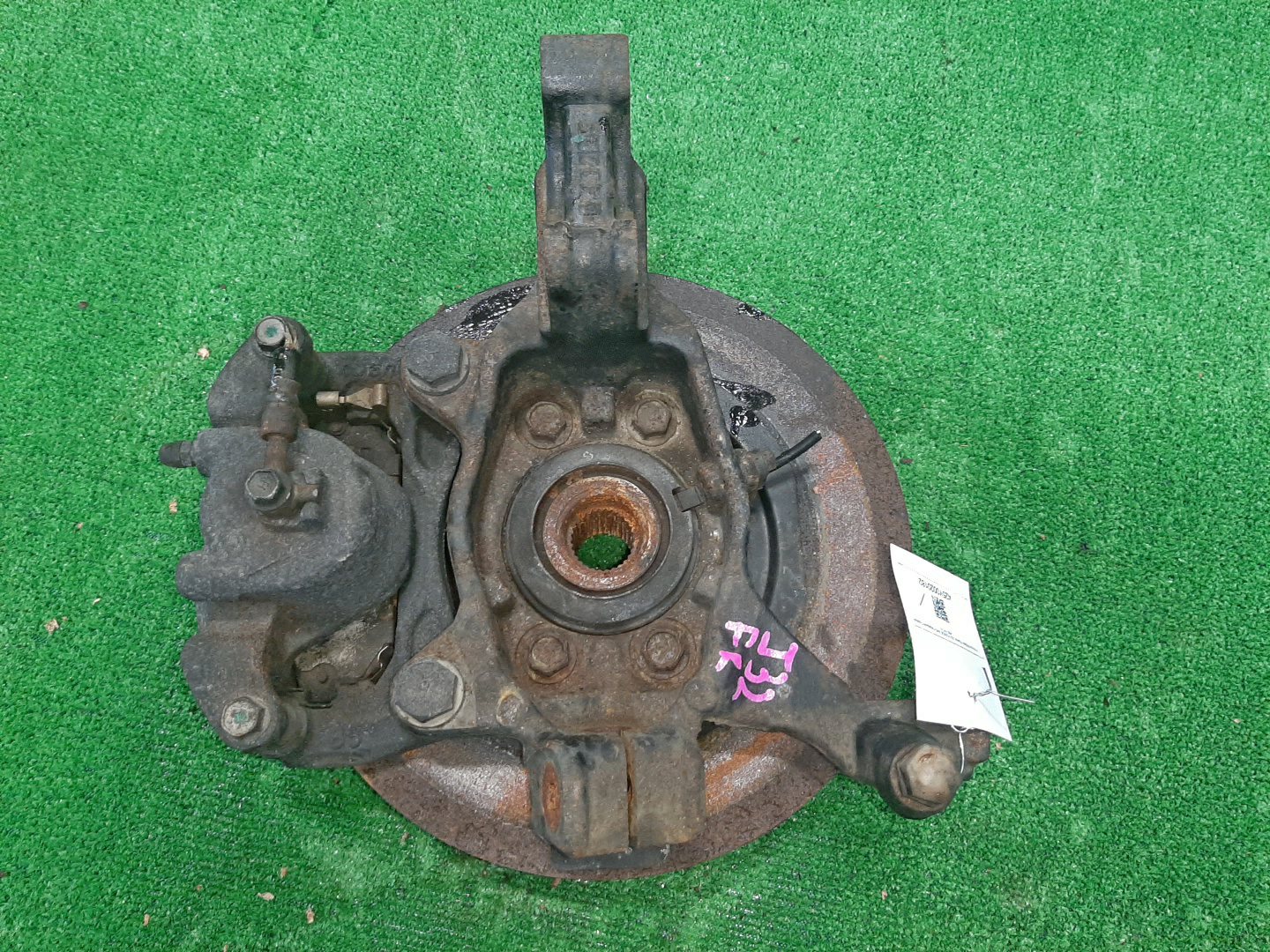 Ступица правая передняя NISSAN TEANA TNJ32, PJ32, J32 QR25DE, VQ35DE, VQ25DE 4 ракурс